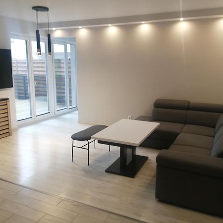 Nowoczesny Apartament Z Duzym Tarasem, 2 Pokoje Szczecinek Extérieur photo